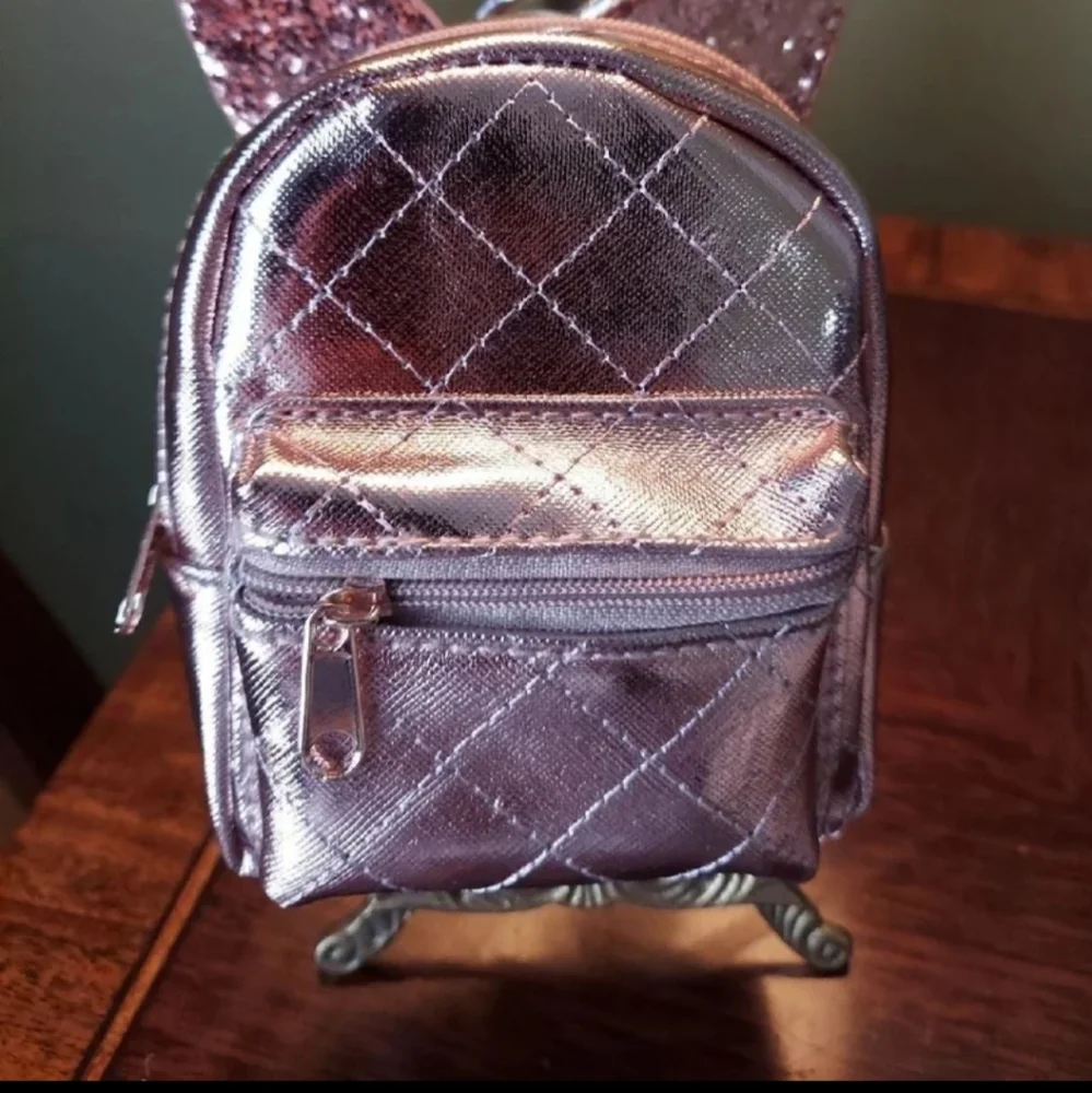 Kitty Cat Mini Backpack Carabiner Keychain Metallic Pink Bag Charm BNWT RETIRED